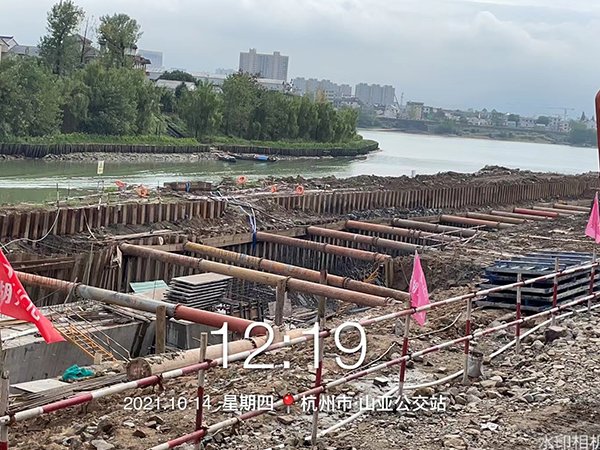 pc工法组合钢管桩